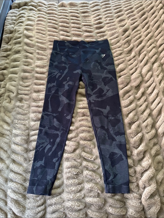 Gymshark Pants - Gymshark Black Camo Women’s Leggings